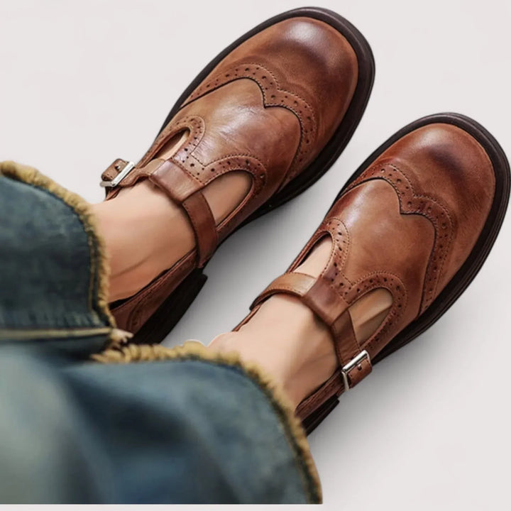 Elowen Mary Jane Flats