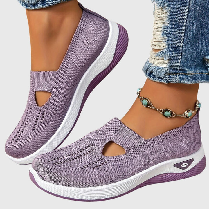 Lora Walking Shoes