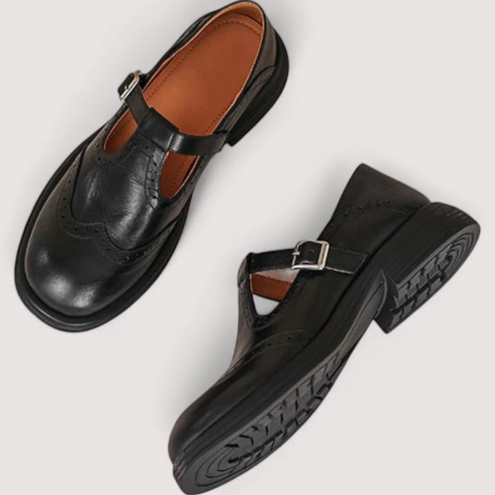 Elowen Mary Jane Flats