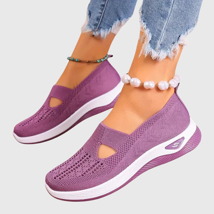 Lora Walking Shoes