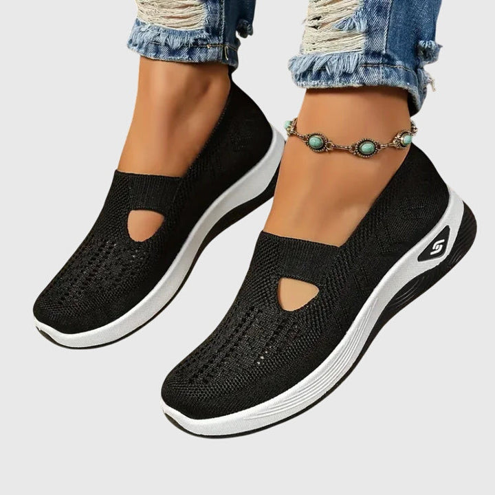 Lora Walking Shoes