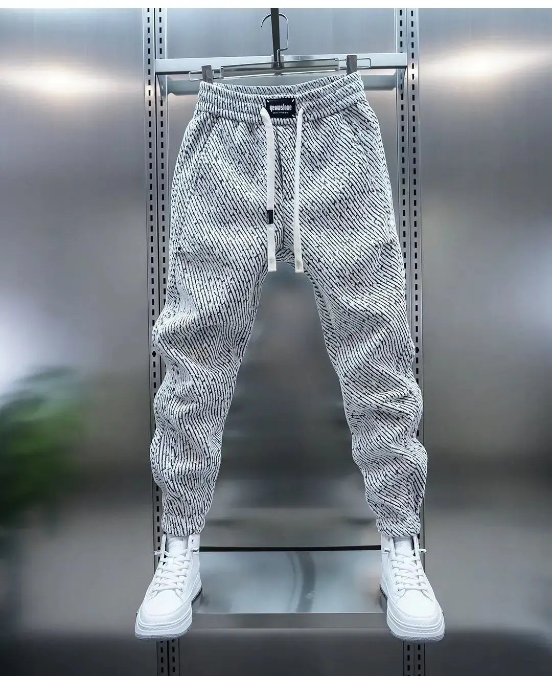 Connor Textured Jogger Pants