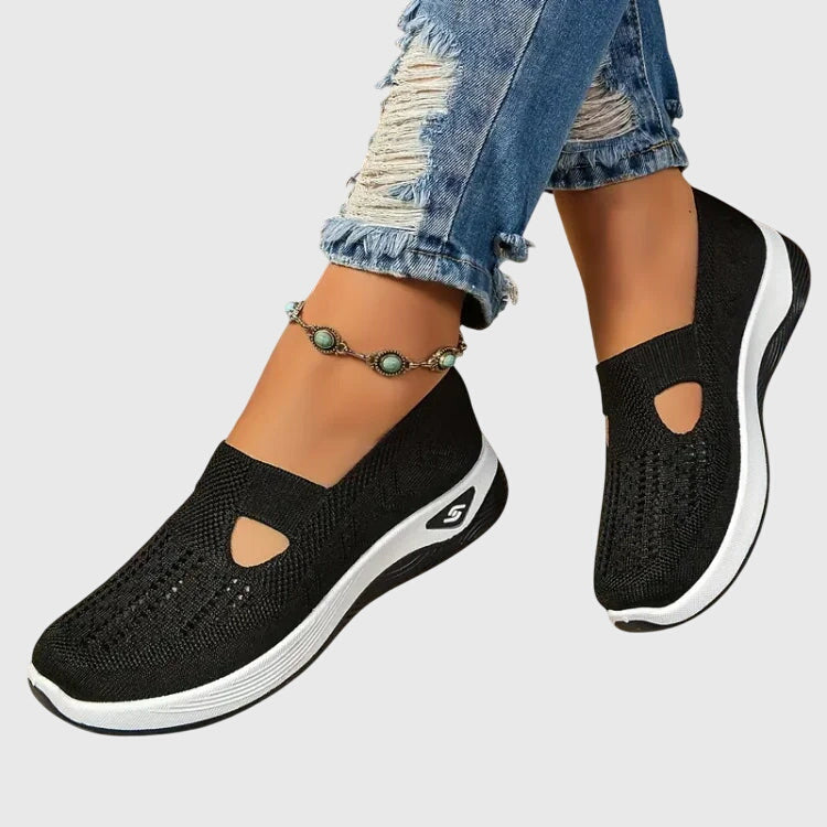 Lora Walking Shoes