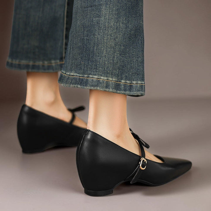 Cecily Mary Jane Pumps