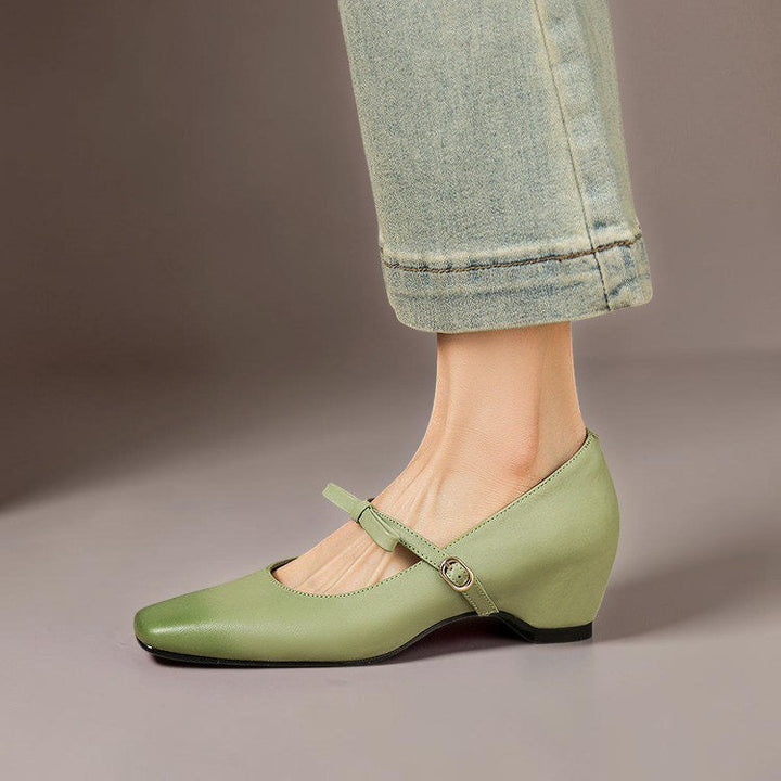 Cecily Mary Jane Pumps