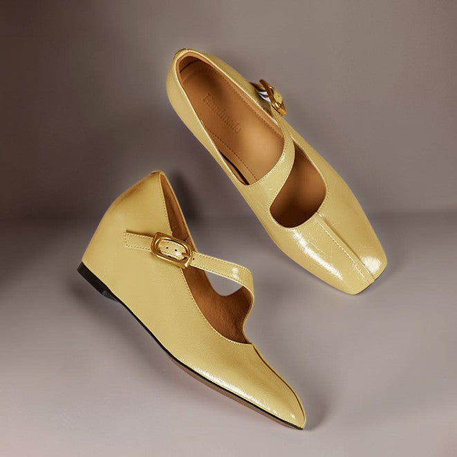 Eliza Mary Jane Pumps